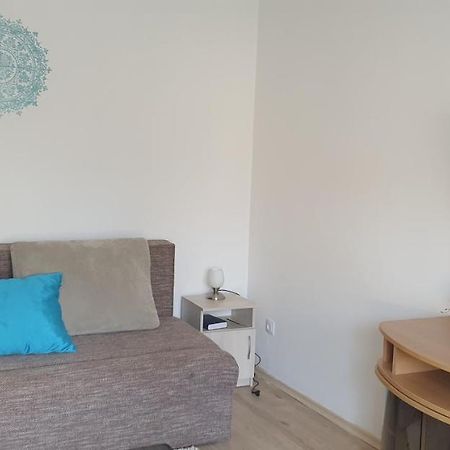 Napfeny Apartmanhaz Balatonberény Buitenkant foto