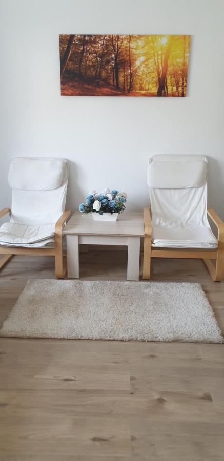 Napfeny Apartmanhaz Balatonberény Buitenkant foto